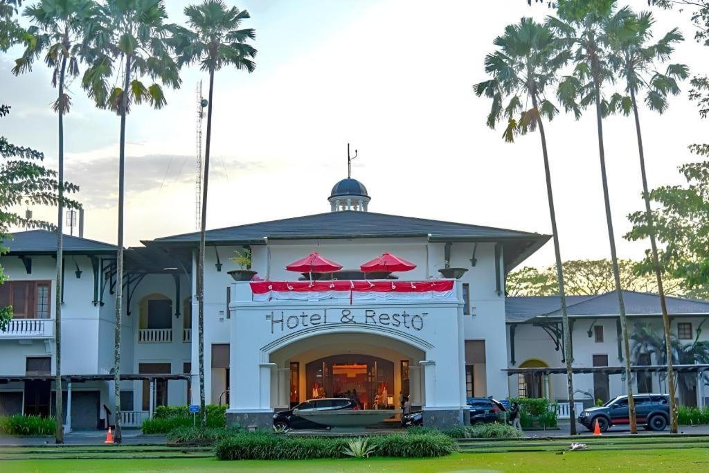 Taman Dayu Golf Club And Resort Prigen Zewnętrze zdjęcie