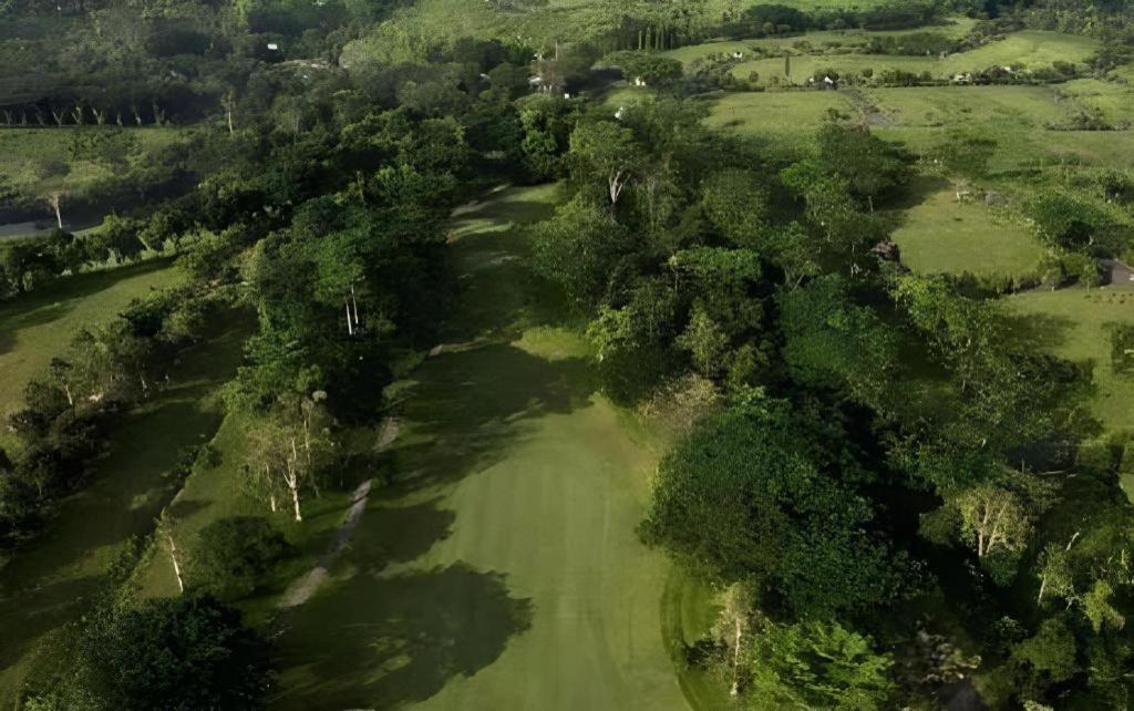 Taman Dayu Golf Club And Resort Prigen Zewnętrze zdjęcie