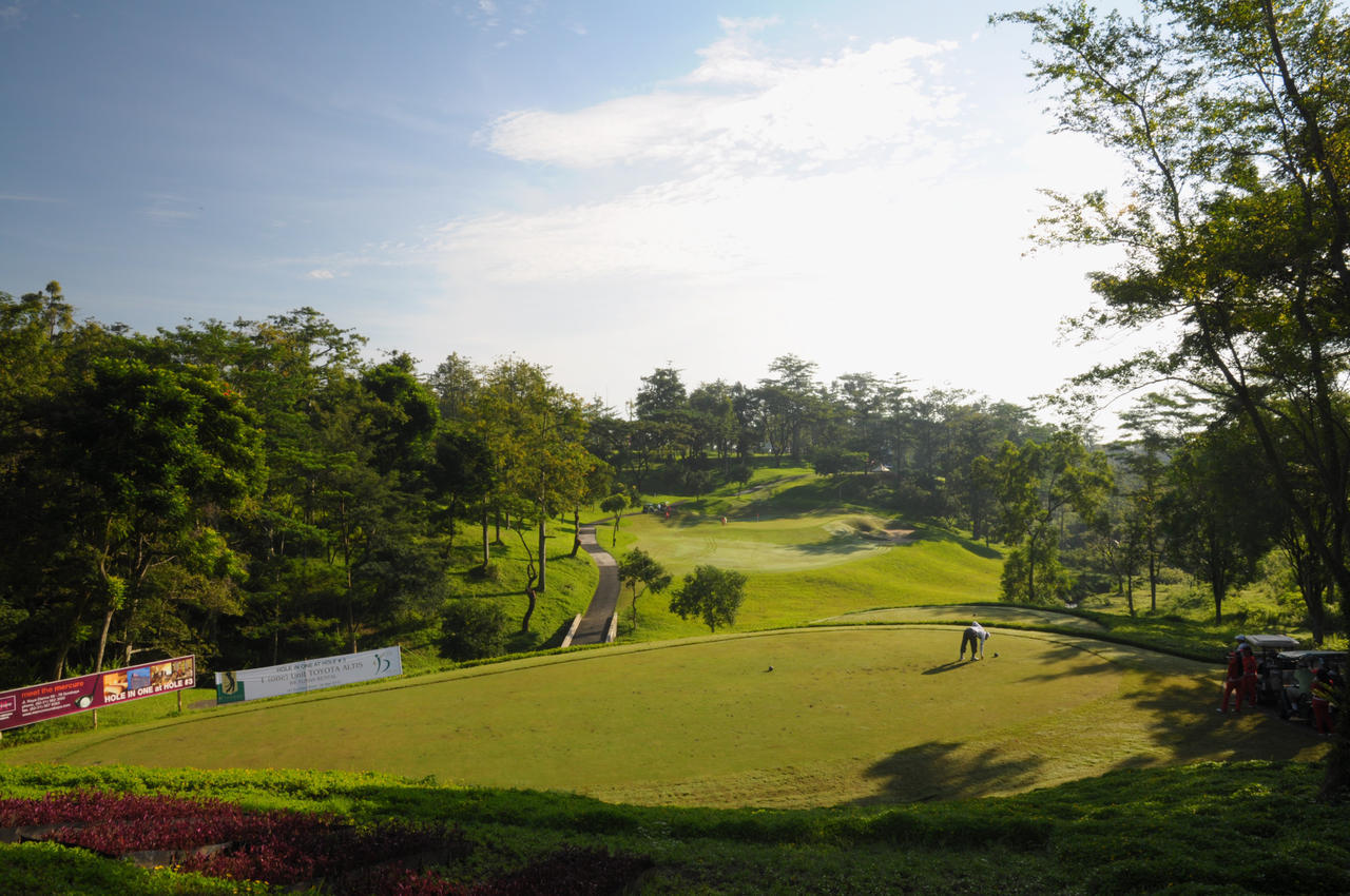 Taman Dayu Golf Club And Resort Prigen Zewnętrze zdjęcie